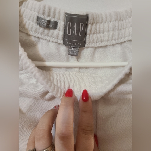 Gap Sweat Shorts Size XS Petite - Picture 2 of 3